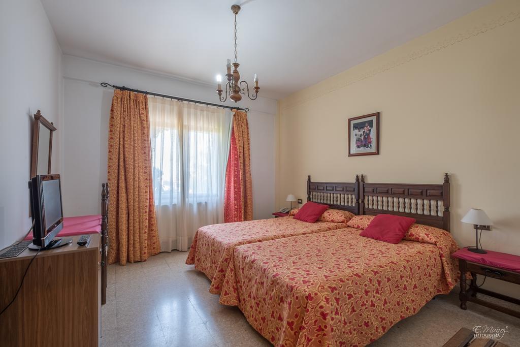 לה אלברקה Hotel Batuecas מראה חיצוני תמונה